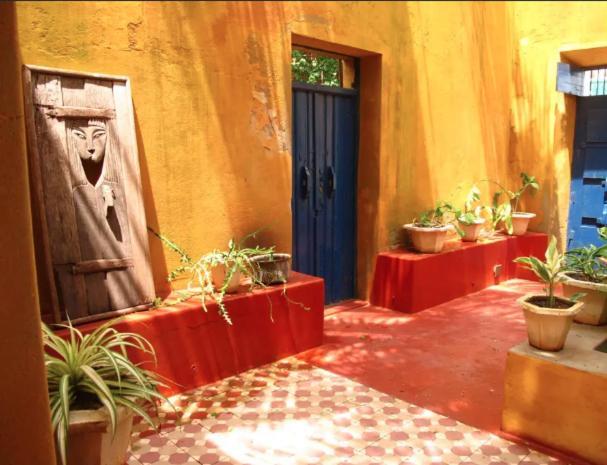 Patio Dos Quintalinhos - Casa Di Gabriele Bed and Breakfast Ilha de Mocambique Exteriör bild